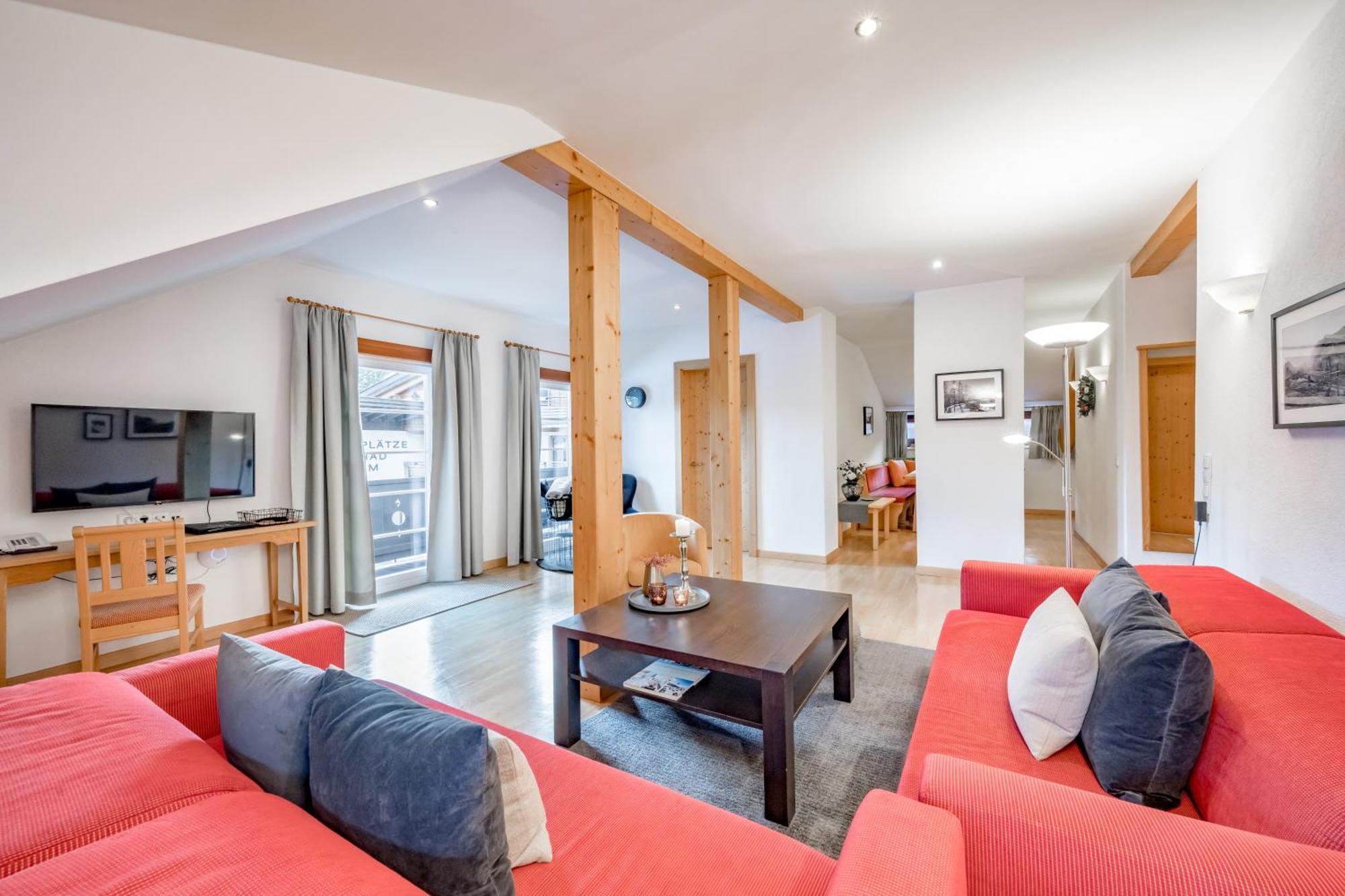 Inntaler Hof Seefeld in Tirol Exterior photo