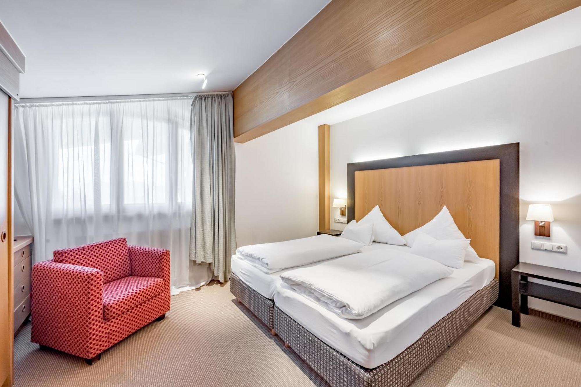 Inntaler Hof Seefeld in Tirol Exterior photo